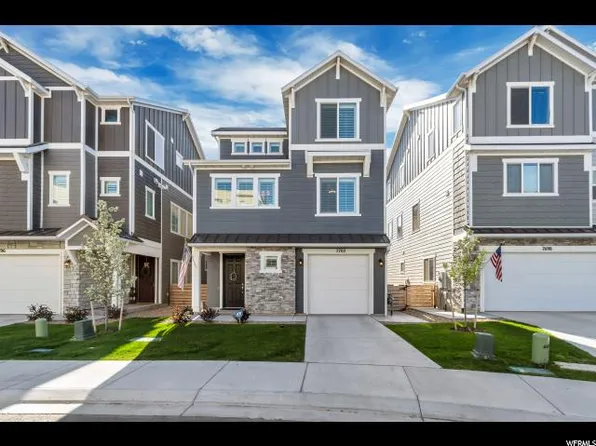 7702 S Founder Point Ln, Midvale, UT 84047