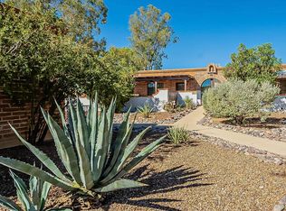 360 S Paseo Pena APT B, Green Valley, AZ 85614