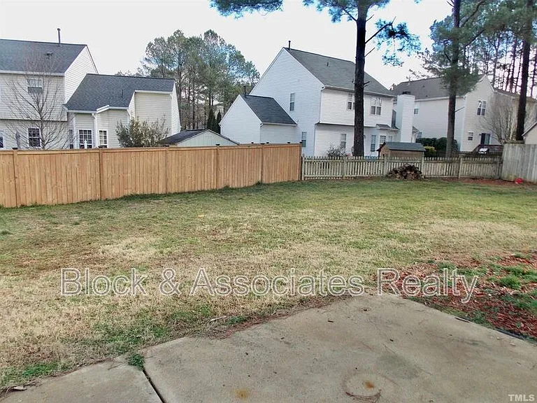201 Capello Ct — Photo 20
