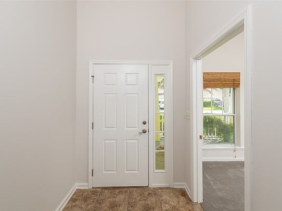 3rd image of 228 N Churchill Dr