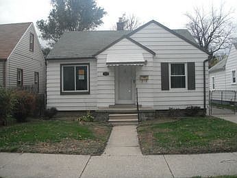 1st image of 17813 Roseville Blvd