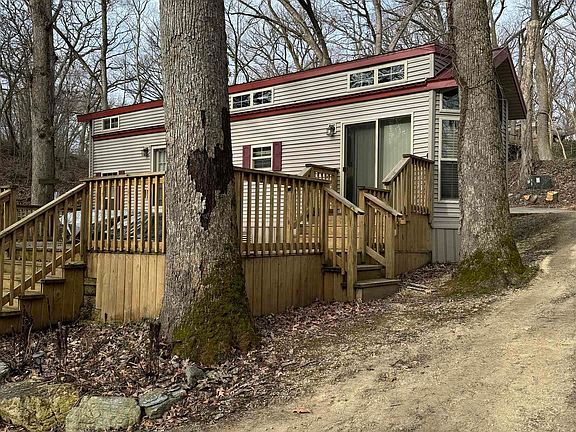 3rd image of 231 Skyway Dr