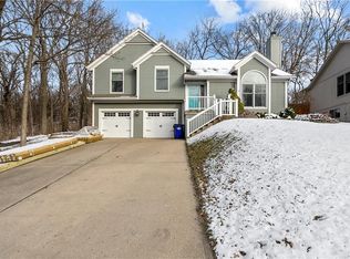 11333 S Millview Rd, Olathe, KS 66061