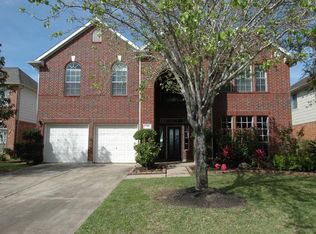 2310 Waterwood Dr, Sugar Land, TX 77479