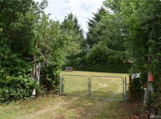 356 Centaurus Ave SW, Ocean Shores, WA 98569