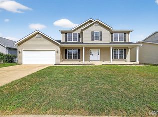 1229 Grand Canyon Dr, Wentzville, MO