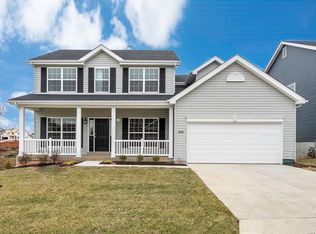 152 Hidden Bluffs Dr, Lake Saint Louis, MO 63367
