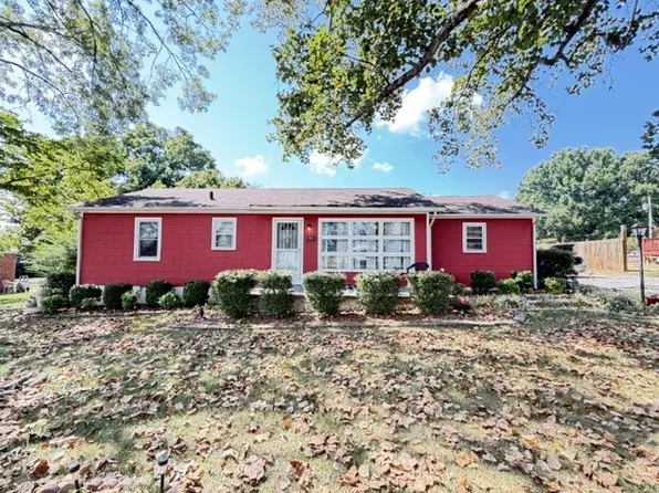 107 Highland Dr, Winchester, TN 37398
