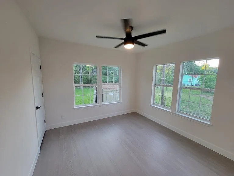 4505 Kress St #A — Photo 5