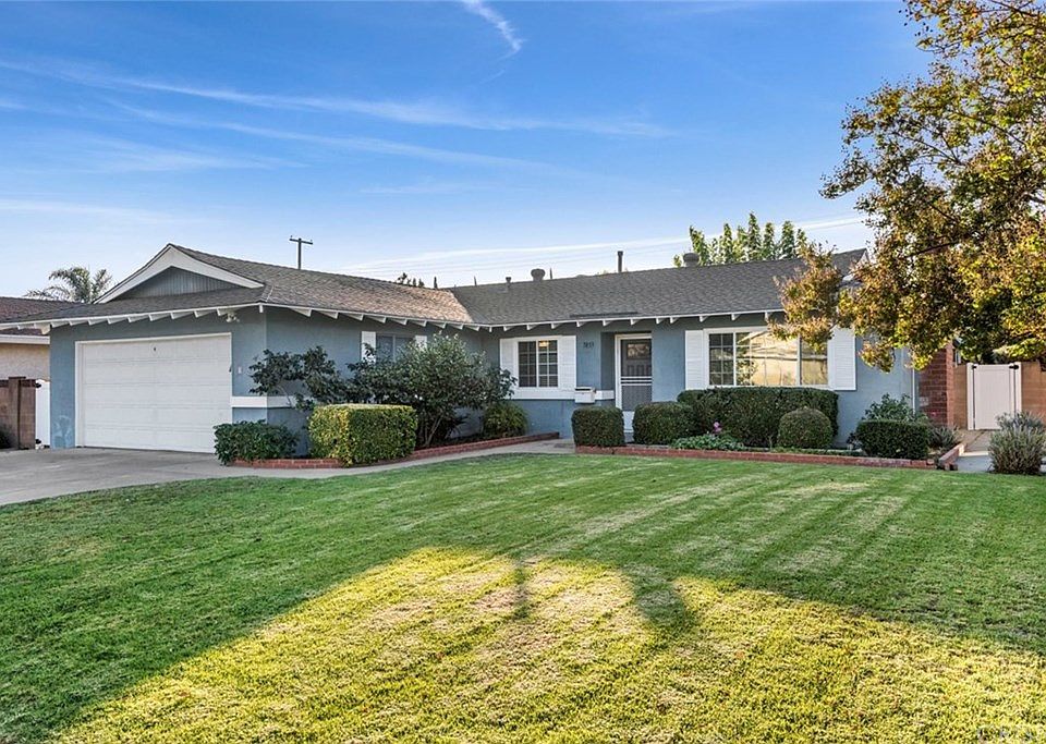 1st image of 7853 Faust Ave