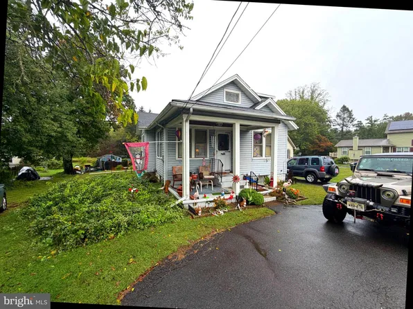 2012 Beverly Rd, Burlington, NJ 08016