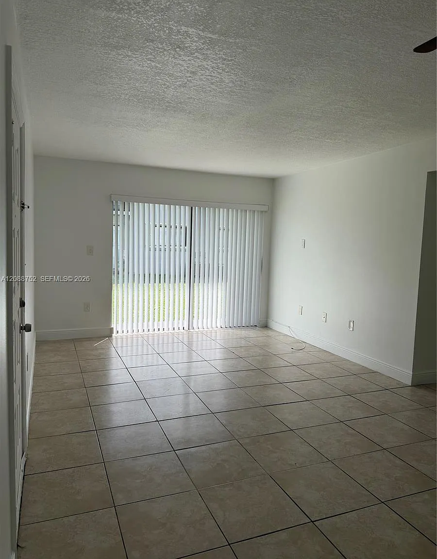 Magnolia Lane Condo — Photo 4