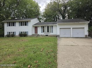 68 Willow Road, Tinton Falls, NJ 07724