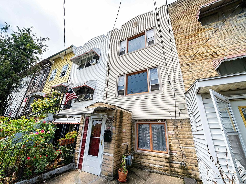 1st image of 173A Baldwin Ave