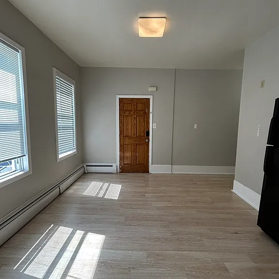 613 Durfee St #2 — Photo 23