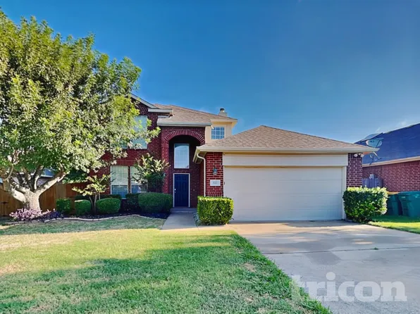 523 Pinnacle Dr, Cedar Hill, TX 75104
