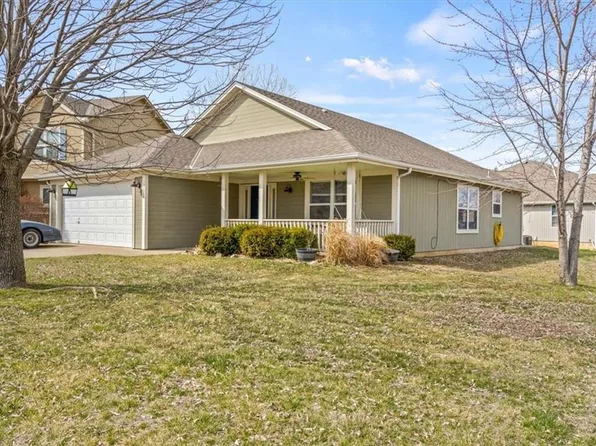 19624 7th St, Independence, MO 64056