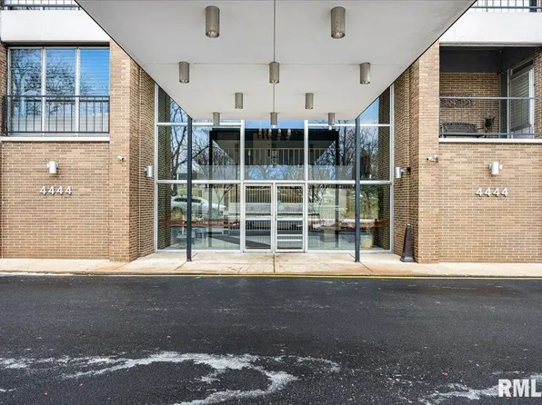 4444 N Knoxville Ave APT 407, Peoria, IL 61614
