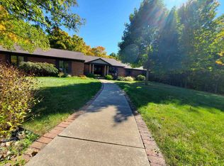 6859 W Maple Grove Rd, Huntington, IN 46750