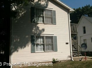 1303 W Taylor St APT 2, Bloomington, IL