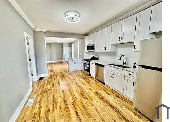 4840 S Paulina St #1-R — Photo 3