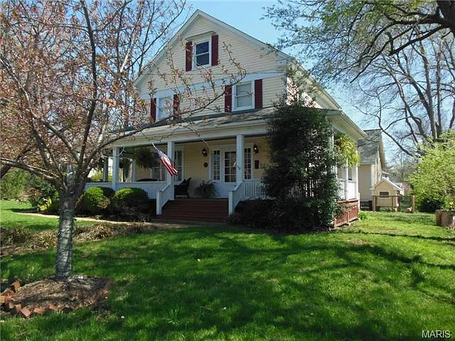 9504 Big Bend Blvd photo 1