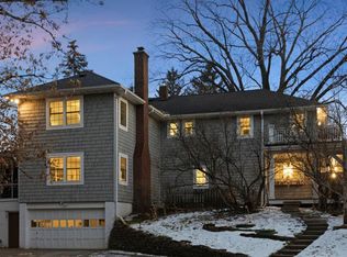 2455 Delaware Ave, Mendota Heights, MN 55118
