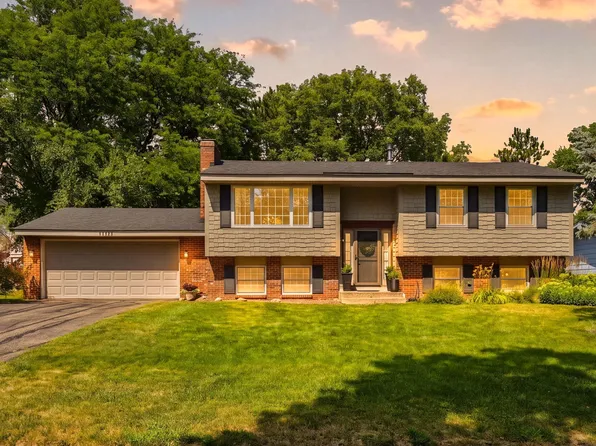10924 Hyland Ter, Eden Prairie, MN 55344