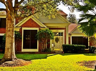 8727 Rocky Valley Dr, Houston, TX 77083
