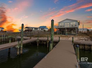 2423 Choctaw Rd, Gulf Shores, AL 36542