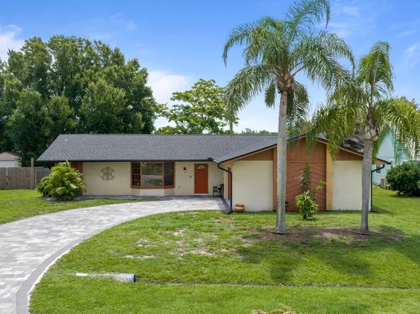 2485 SE Alden Street, Port St Lucie, FL 34984