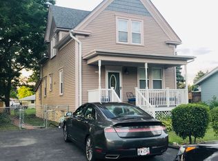 6240 W Cold Spring Rd, Greenfield, WI 53220