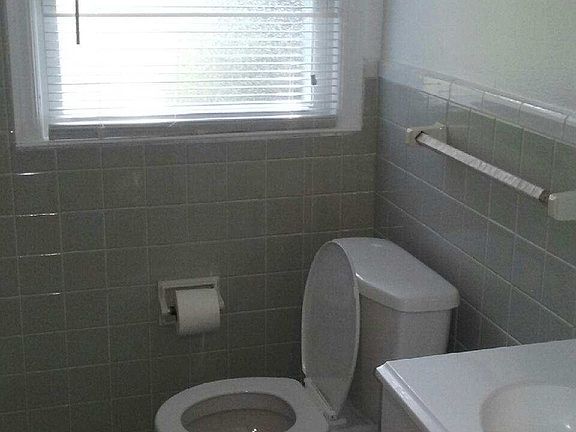 2nd image of 17717 Puritan St #Duplex