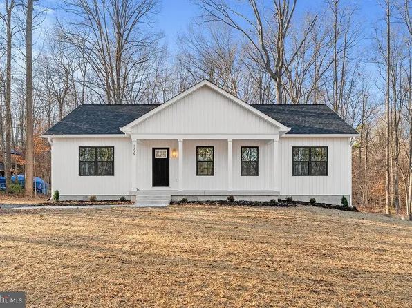 1339 Moody Town Rd, Bumpass, VA 23024
