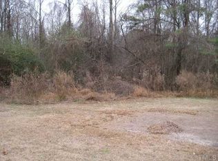 9822 Small Pond Rd, Raleigh, NC 27603