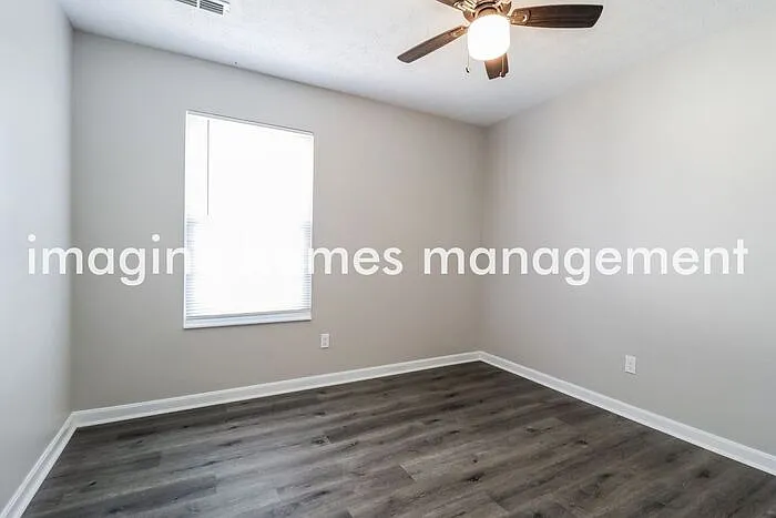 5826 Cedarwood Ct — Photo 9