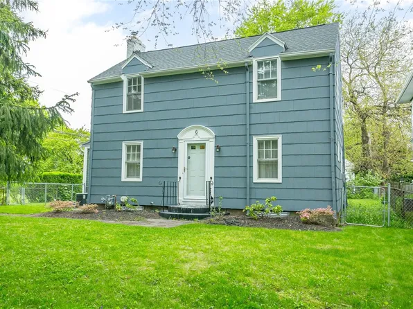 6 Abington Rd, Rochester, NY 14622
