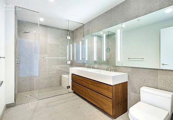 5th image of 360 E 89th St #14B