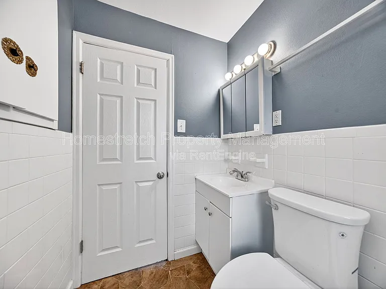 1600 Washington St — Photo 14