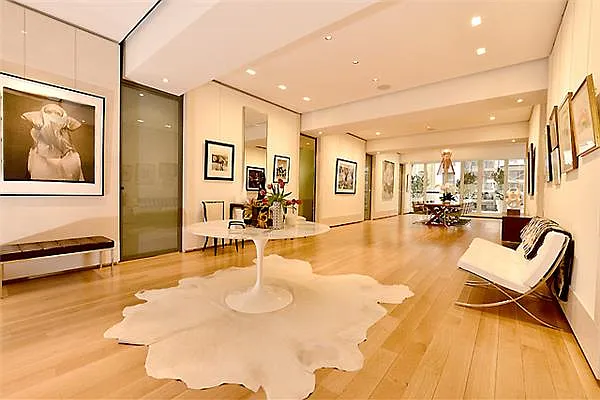 Sold by Prime Manhattan | media 7