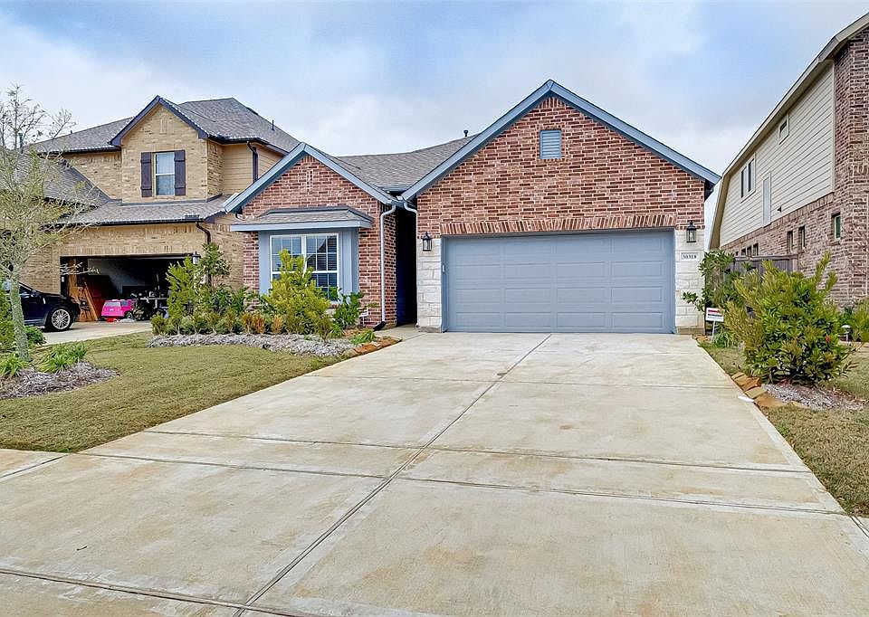 1st image of 30318 Aster Brook Dr