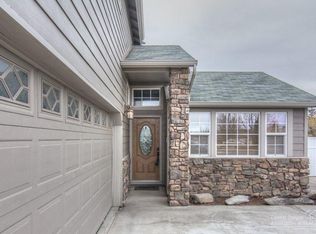 2046 SW 27th St, Redmond, OR 97756