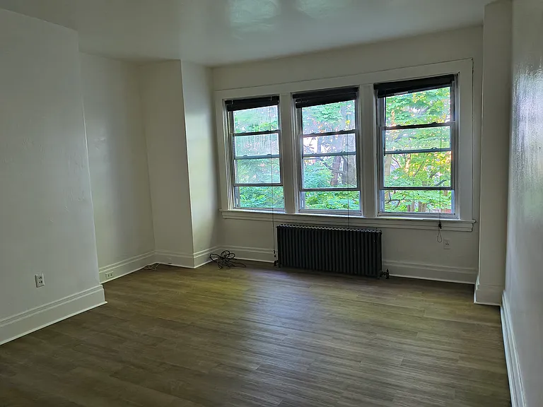 2316 Sherbrook St #2 — Photo 3
