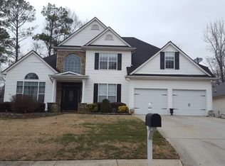 160 McIntosh Place Dr, Fayetteville, GA 30214