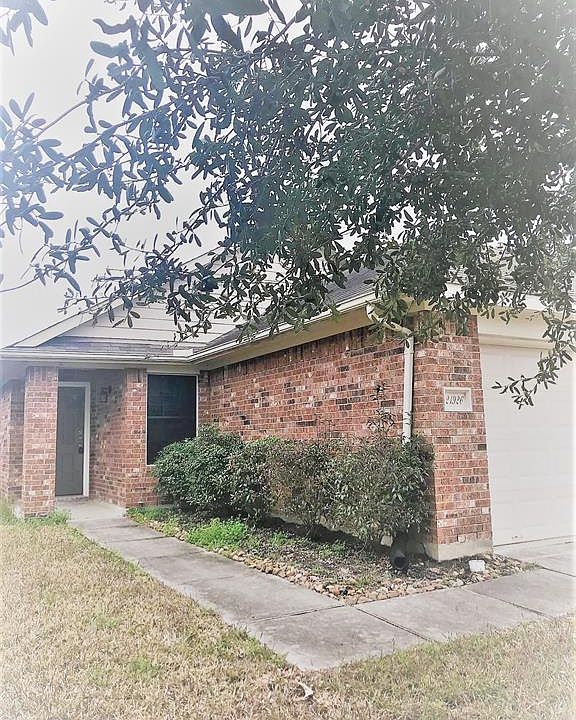 1st image of 21926 Paril Creek Dr