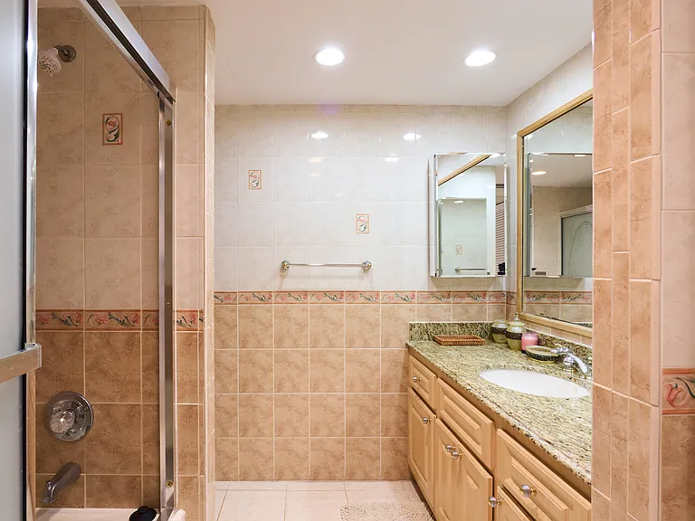 563 Brackenwood Pl — Photo 20