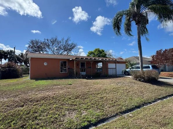 582 SE Karrigan Terrace, Port St Lucie, FL 34983