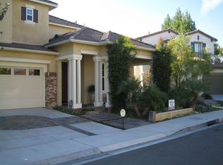 1573 Amberleaf, Costa Mesa, CA 92626