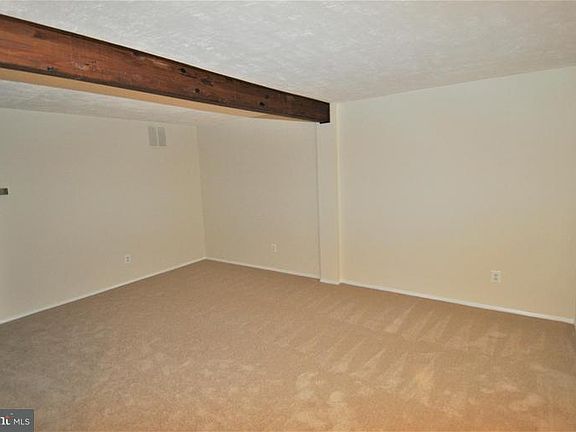 3rd image of 1414 Saint Francis Rd