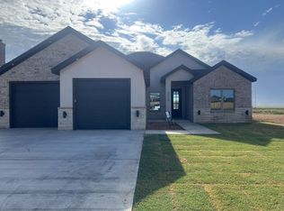 518 Avenue R, Shallowater, TX 79363